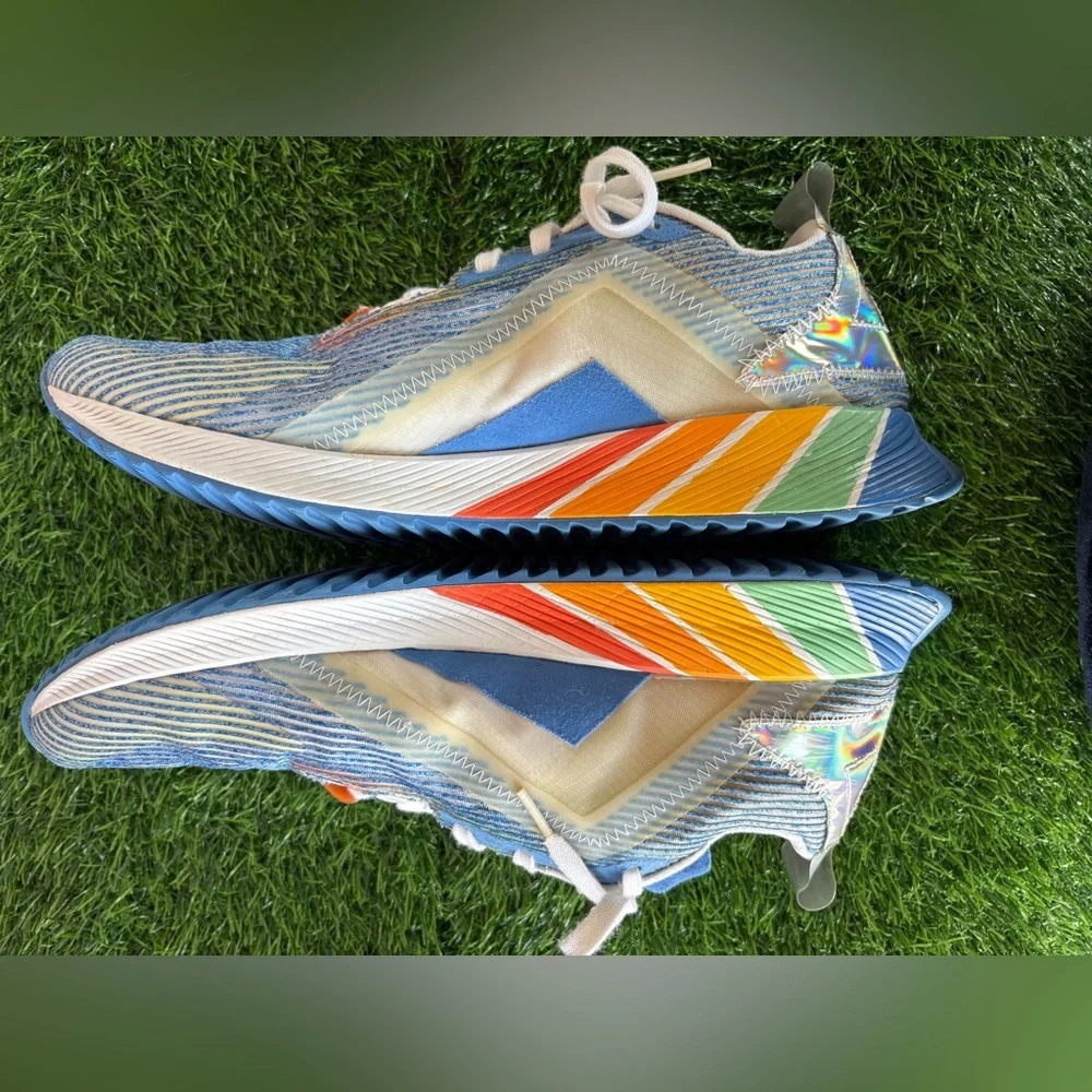 New Balance Women’s FuelCell Echo ‘Pride Collection’ Sneaker-Size: 11.5-Preowned